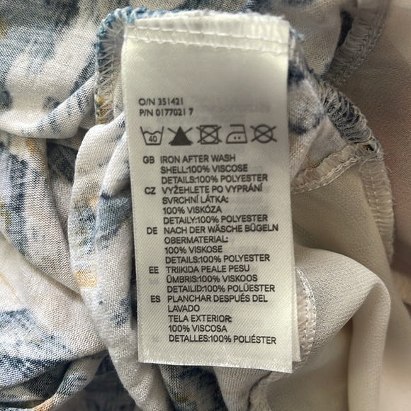 H&M Summer Dress Medium - Picture 8 of 8